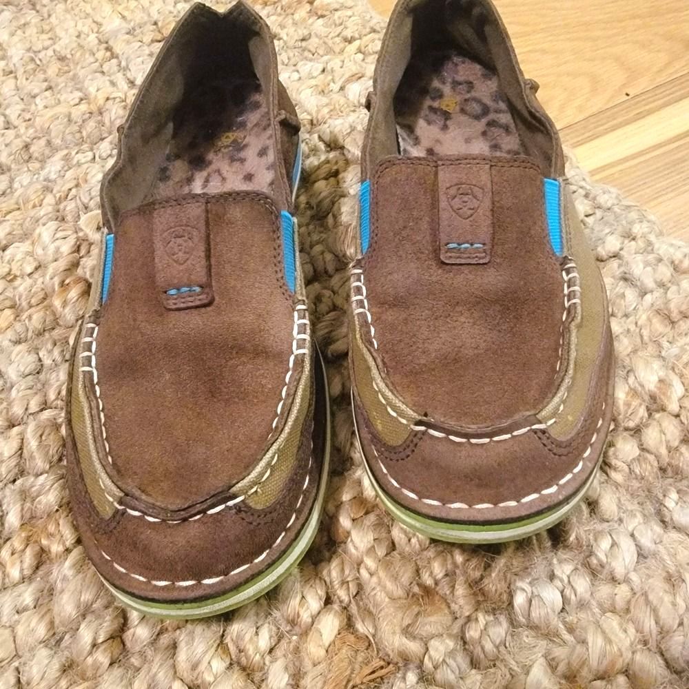 Ariat Cruiser Brown Leather Slip on Loafer Women's shoes sz. 7 Comfort